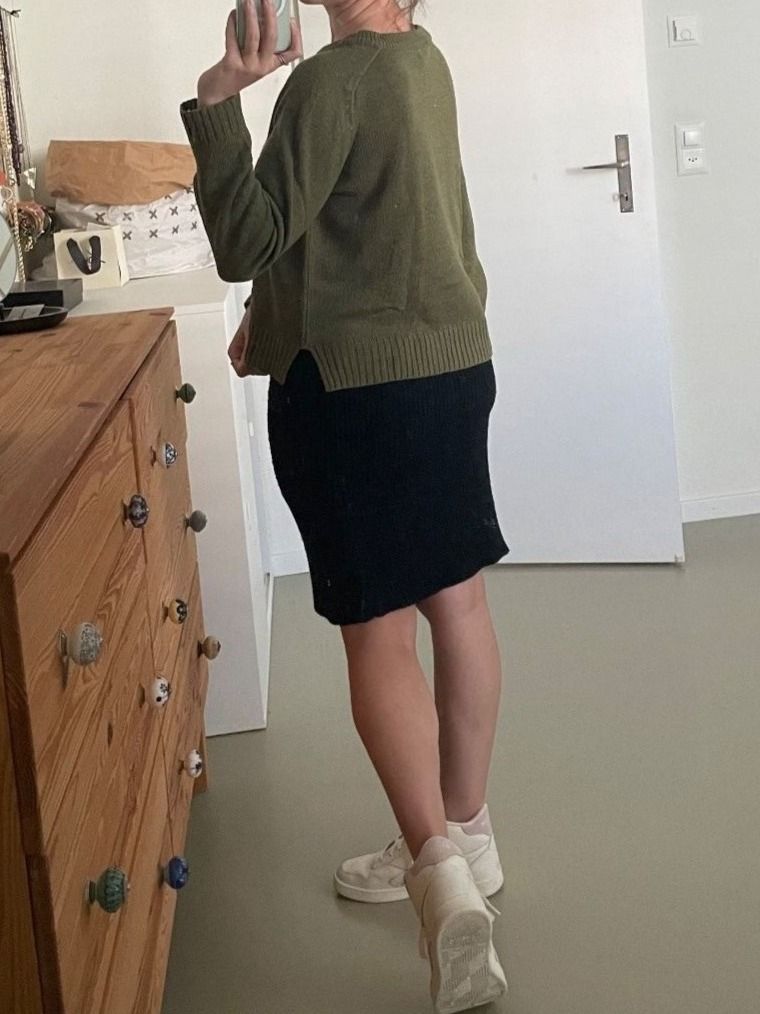 H&M Maglioni & Felpe: Pullover mit langen Ärmeln von H&M, Gr. M – Usato da Zürich venduto da AnnaSa 8