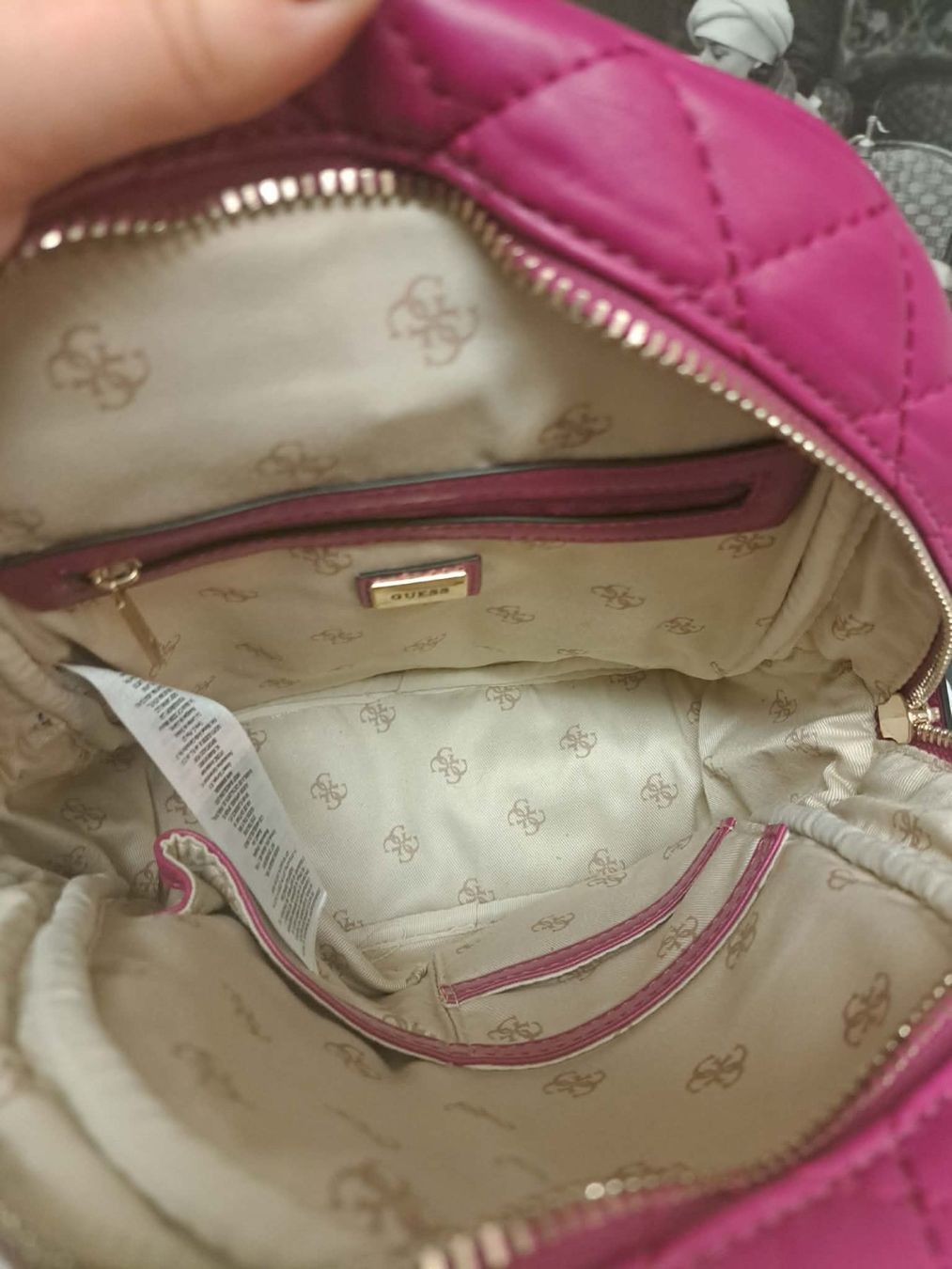 Guess Borse da donna: Rucksack Guess Berry – Nuovo (secondo la descrizione) da Sisseln AG venduto da schenk-figuren 2