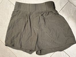 leichte kuftige Damen Shorts 38