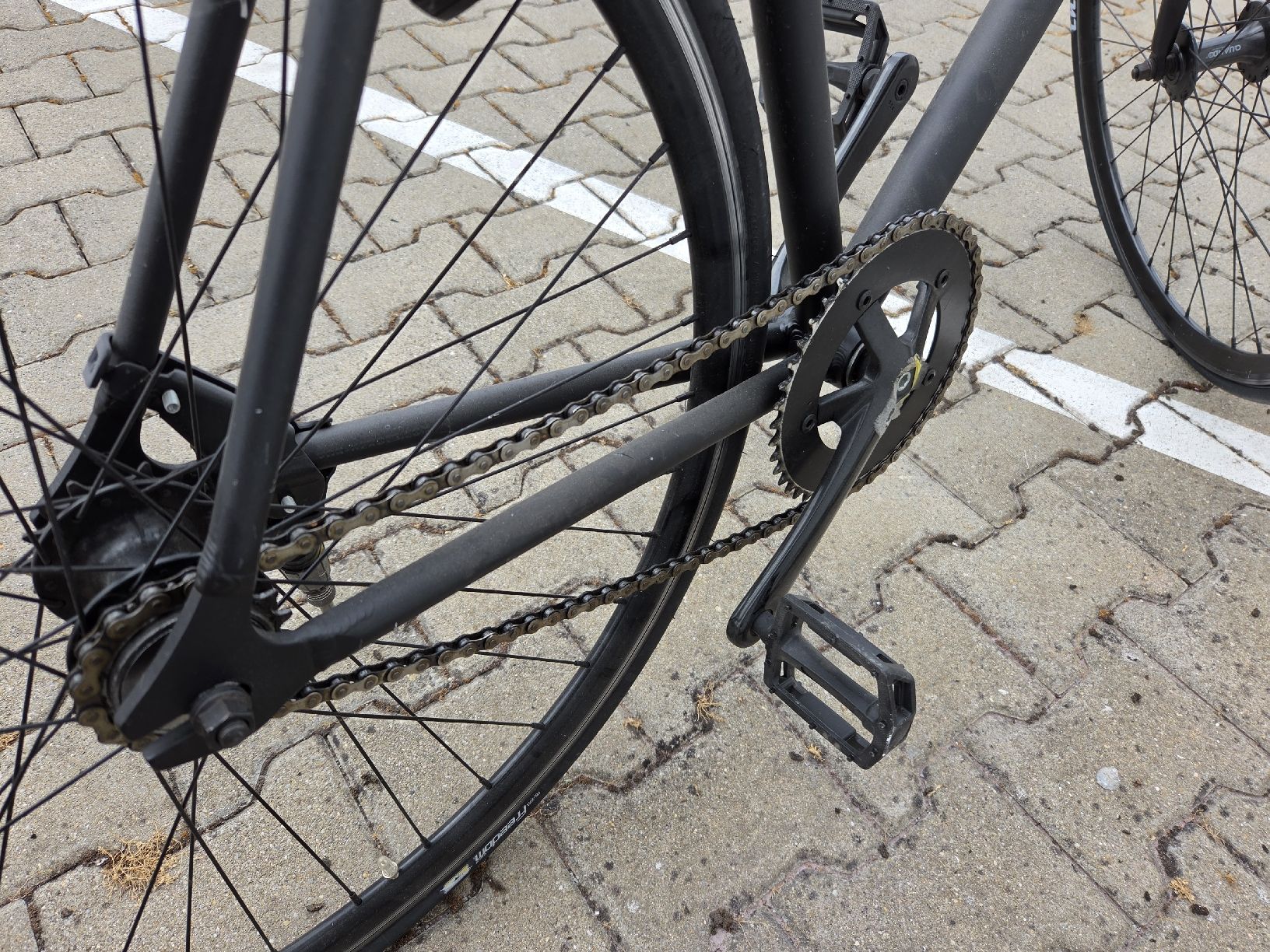 Fixie Inc. Velos: Fixie Single Speed Velo – Gebraucht aus Niederuzwil von Piksi17 3