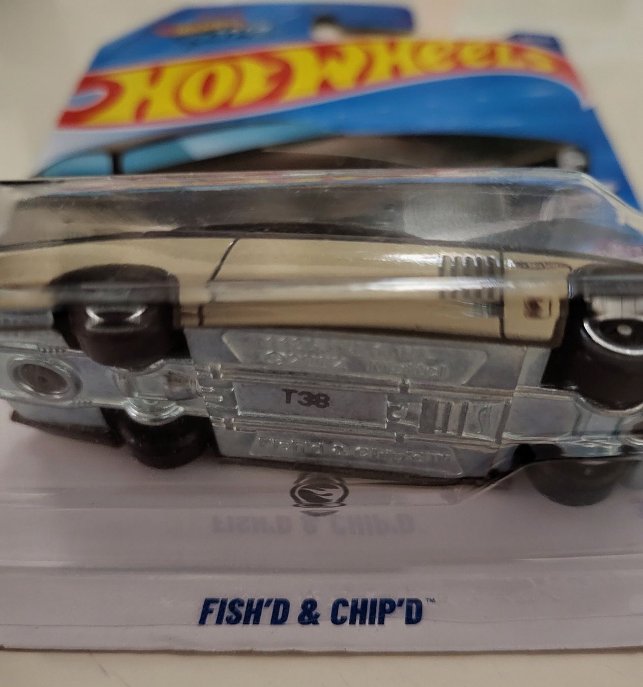 Hot Wheels Modellini d'auto: Hot Wheels Fish'd & Chip'd TH Treasure Hunt – Nuovo e nell'imballaggio originale da Zürich venduto da MDC0 1