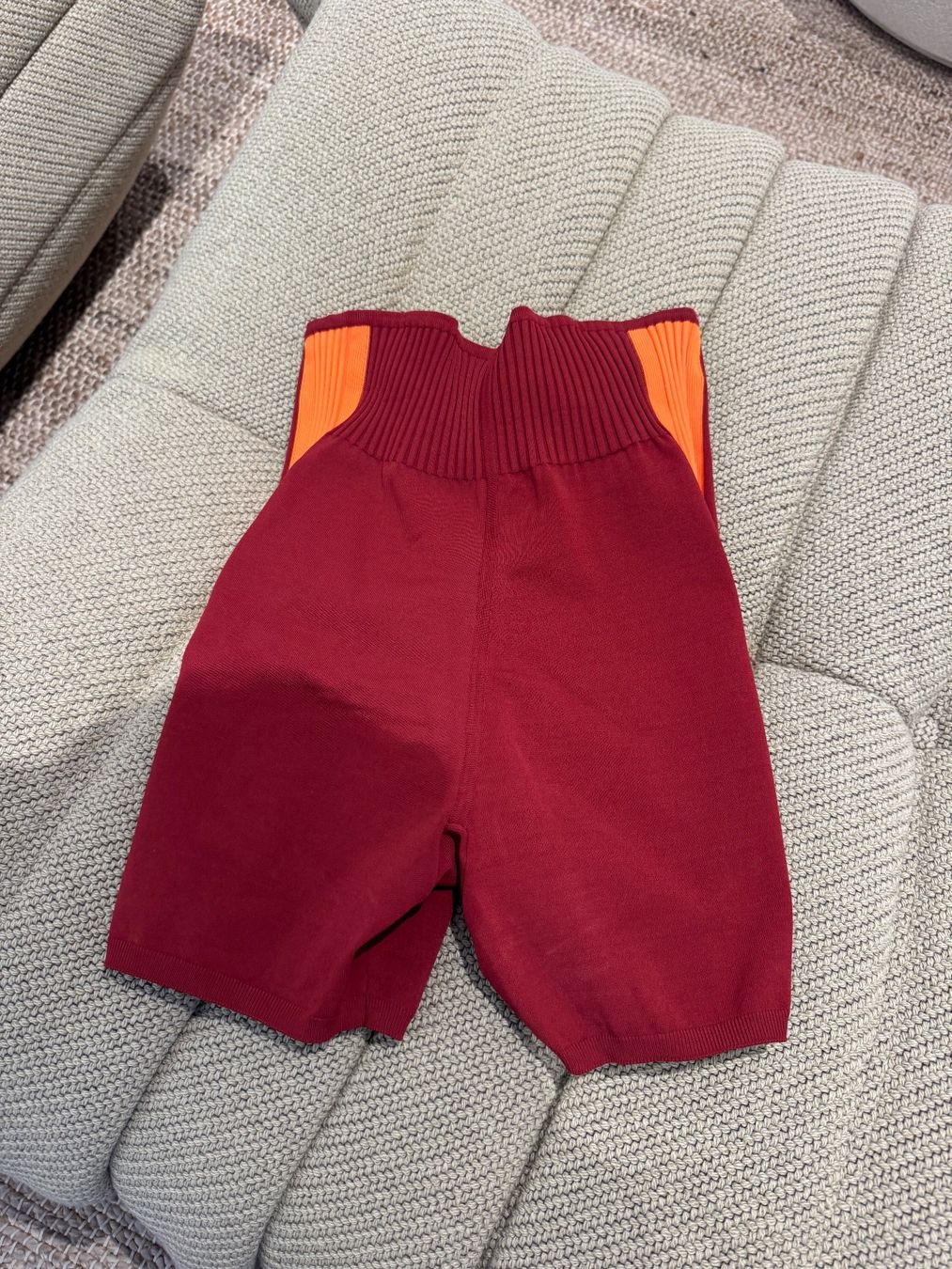 Hermès Kleiderpakete: HERMES TOP & 2 x LEGGINGS – Gebraucht aus Schwyz von bofb 9