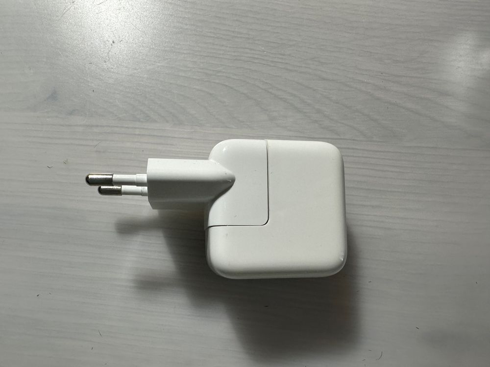 Apple Adapter Kaufen auf Ricardo