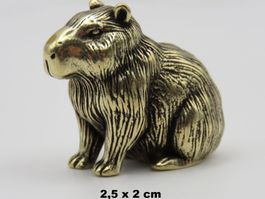 CAPYBARA -  Messing Figur - klein aber fein - 2,5x2cm