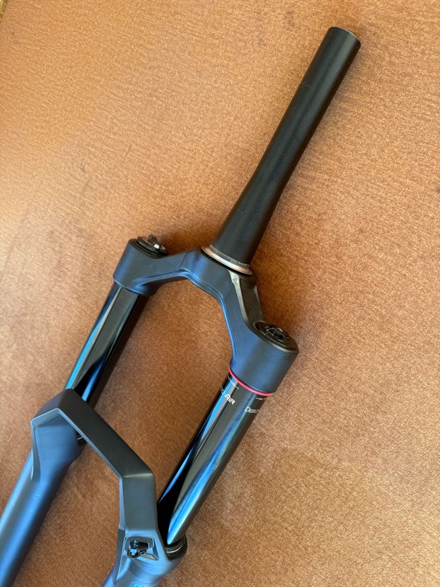 Rockshox Pezzi di ricambio: Rockschox Zeb Select – Nuovo e nell'imballaggio originale da Sugiez venduto da Rulio_xx 2