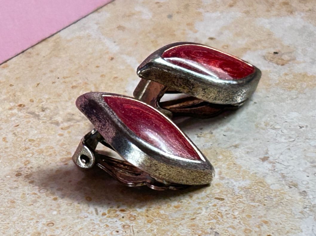 Ohrringe & -stecker: Rote Vintage Ohrclips, Clip Ohrringe – Gebraucht aus Dittingen von Bellevista 2
