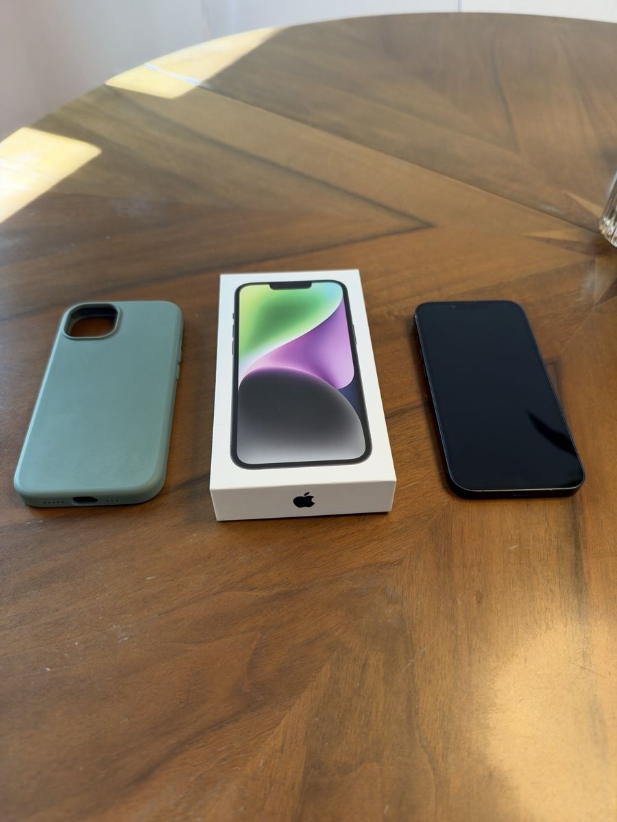 Apple Handys / Smartphones: Iphone 14 - Farbe Midnight - 128GB – Gebraucht aus Zürich von lin_s5j6 3