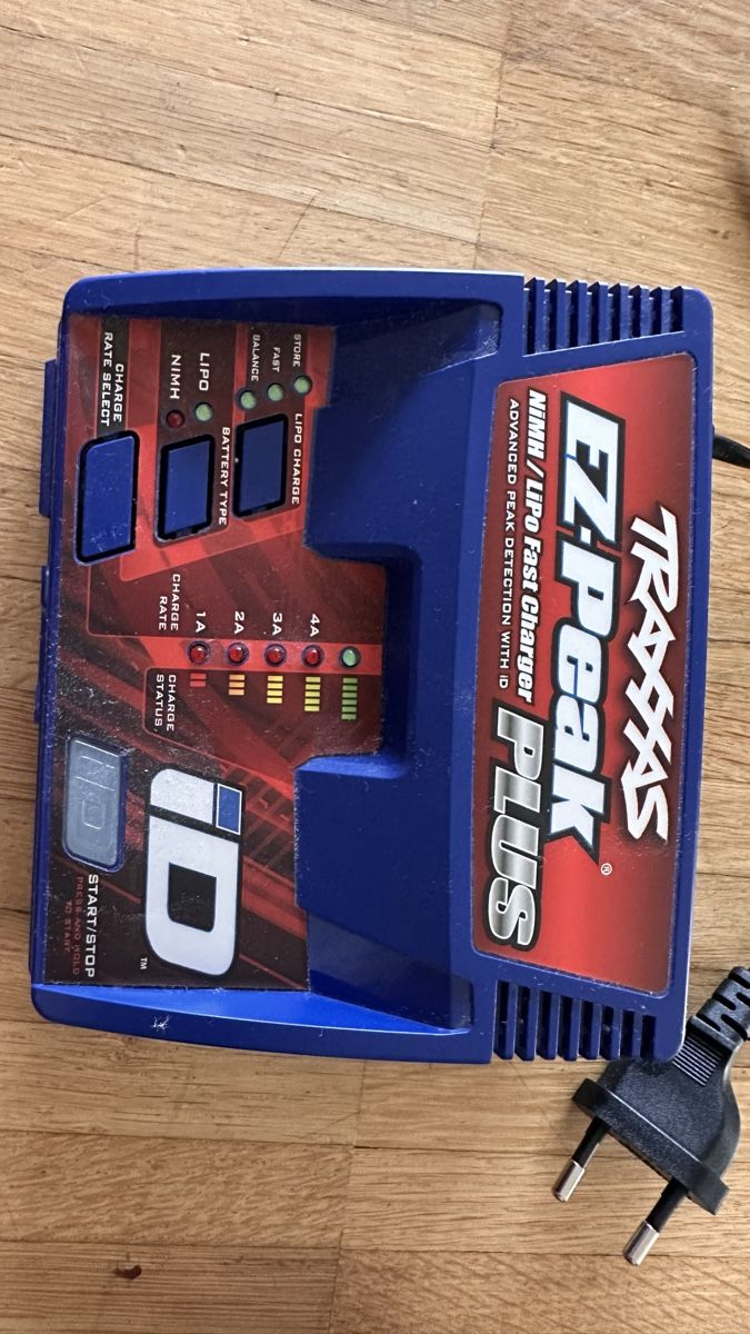 Traxxas Modellismo RC: Traxxas slash 4x4 ultimate.    +zubehör – Nuovo (secondo la descrizione) da Reinach BL venduto da ZUM400 2