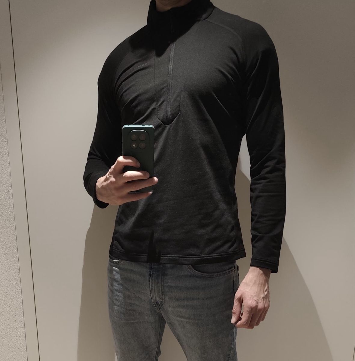 Mammut Maglioni & Felpe: Mammut longsleeve Jacke pullover gr L schwarz Pulli Shirt – Usato da Staad SG venduto da Chirrari 1