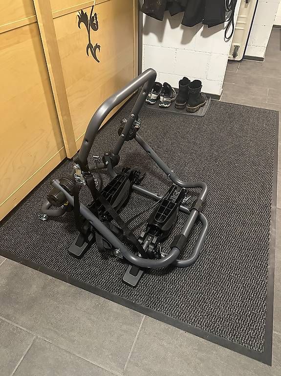 Fahrradhalterungen: Heck-Fahrradträger – Neu (gemäss Beschreibung) aus Buchrain von Mimiri