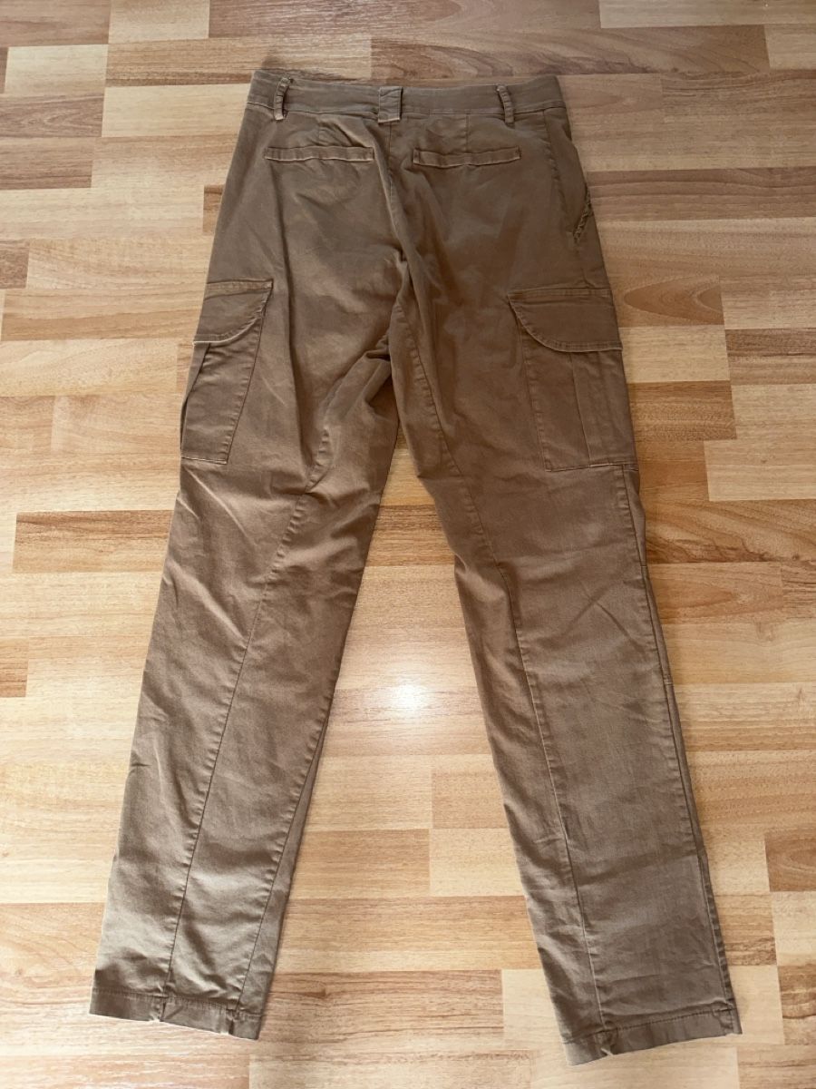 Pantaloni: NÜ Dänemark Cargohose Gr. S beige – Nuovo e nell'imballaggio originale da St. Gallen venduto da mai_gd7k 1