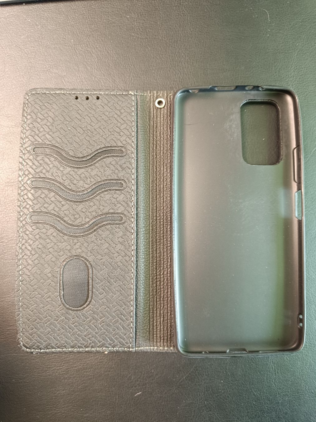 Xiaomi Cover & Protezioni schermo: Handyhülle Redmi Note 10 schwarz neu – Nuovo e nell'imballaggio originale da Läufelfingen venduto da noooby 2
