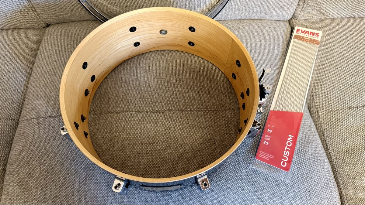 Strumenti musicali: Pearl Custom Classic ONE PIECE MAPLE SHELL – Usato da Gerzensee venduto da Alpenmassiv 4