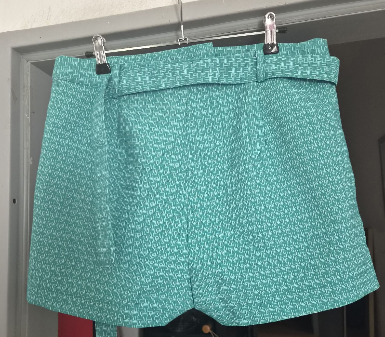Etam Pantalons: Etam schöne neue Short, Gr. 38 – Neuf (Voir description) à Frenkendorf par Moon111 1