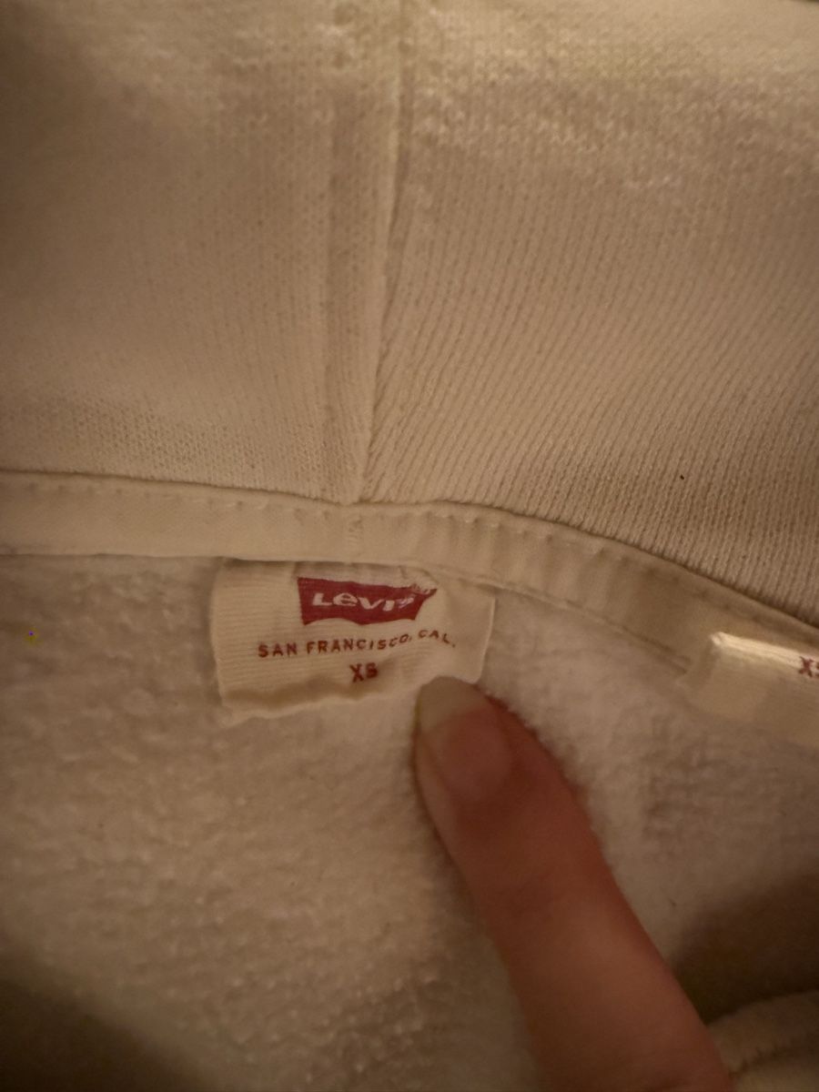 Levi's Pullover & Sweatshirts: Levi's Pullover mit Kapuze  – Gebraucht aus Bolligen von lee_orange 2