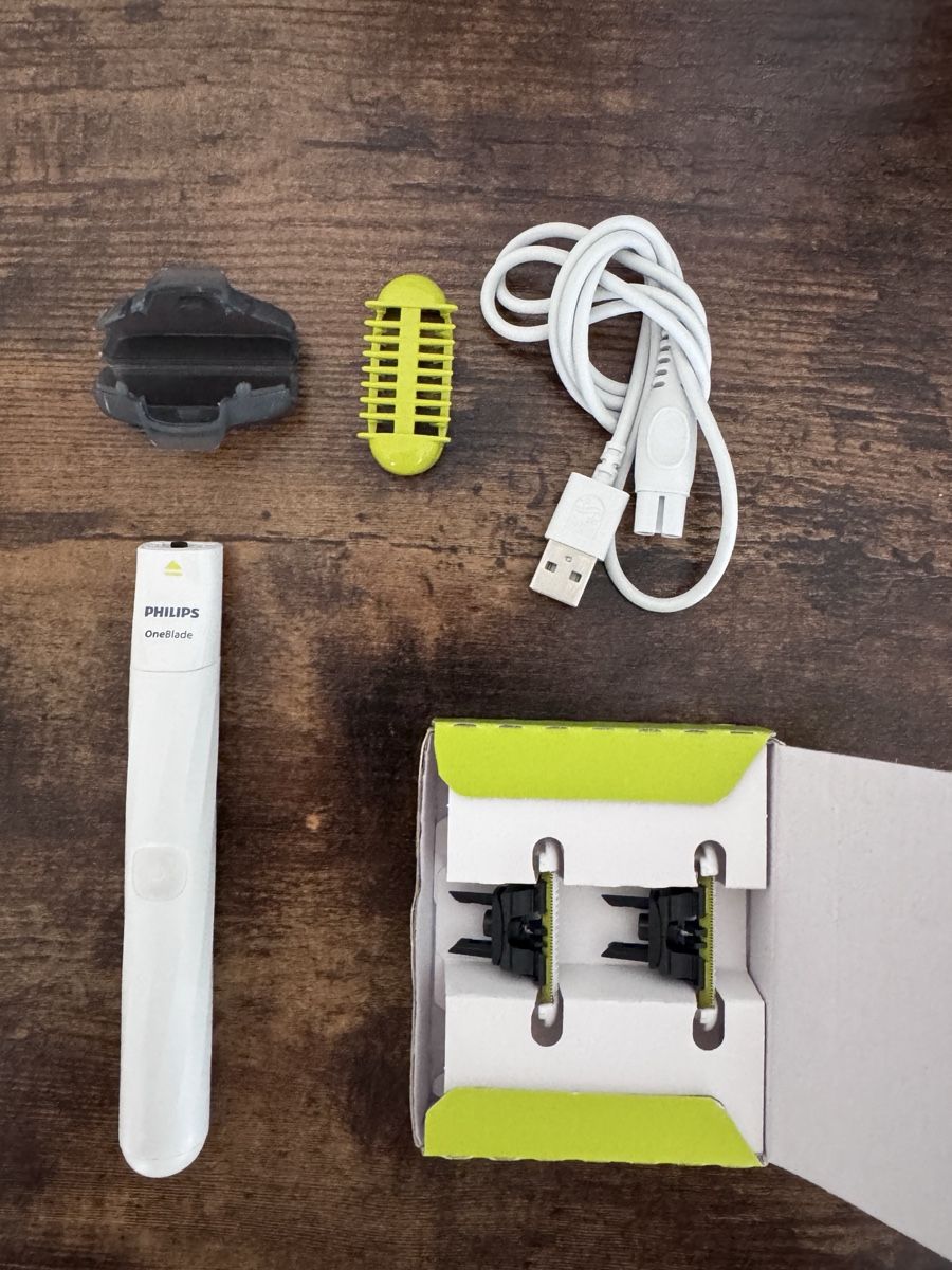 Philips Schneiden: Philips OneBlade Intimate – Gebraucht aus Bern von meeluuu