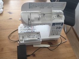 Nähmaschine Brother Innov-is 550 mit viel Zubehör gebraucht