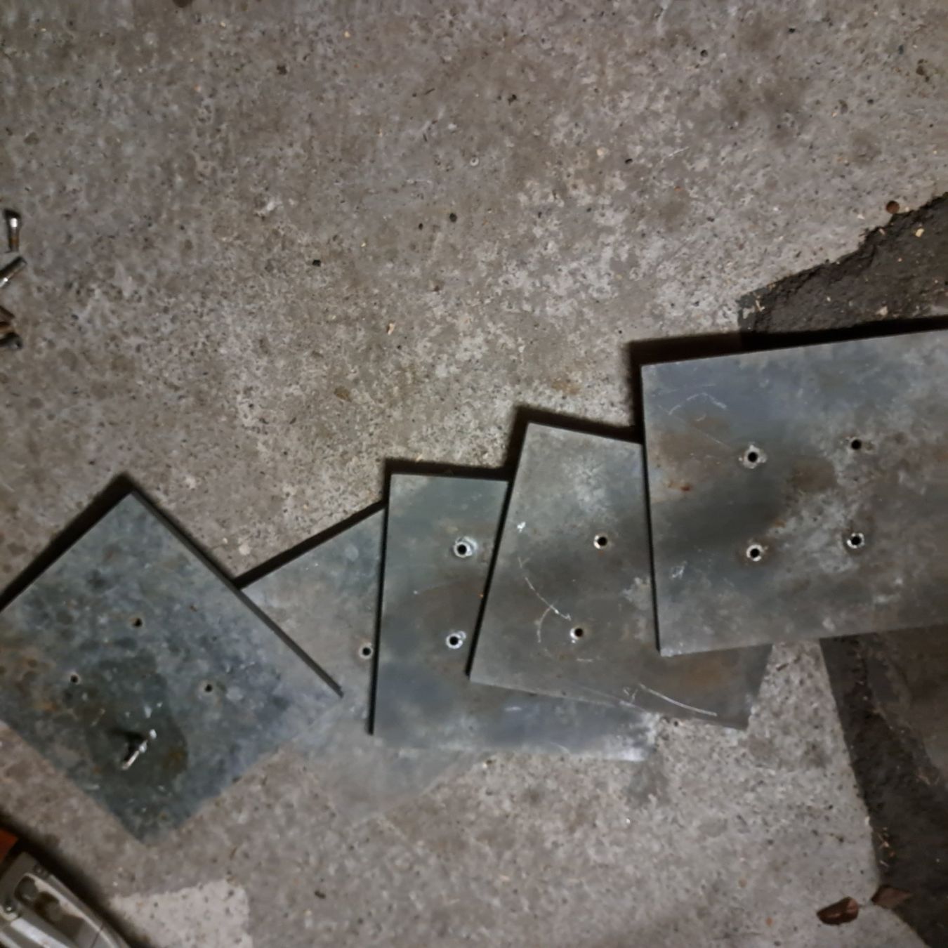 Piatti di portata: eisenguss platten – Usato da Benzenschwil venduto da 007tinu