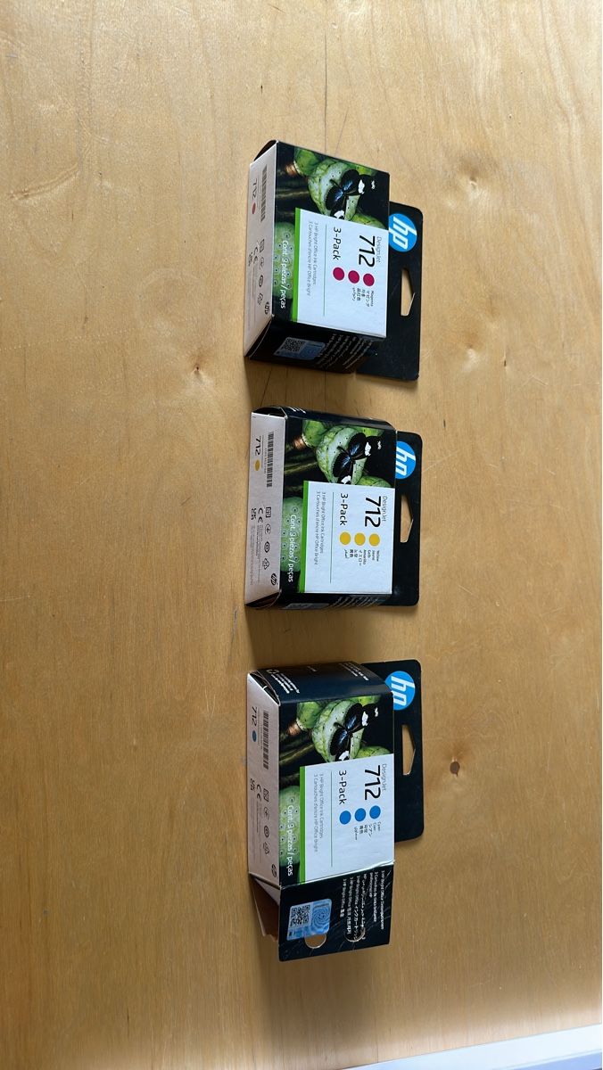 Altro in Scrittura & Disegno: HP DesignJet 712 Ink Cartridges 3-Pack x 3  – Nuovo (secondo la descrizione) da Kriens venduto da SupiDupiDeal