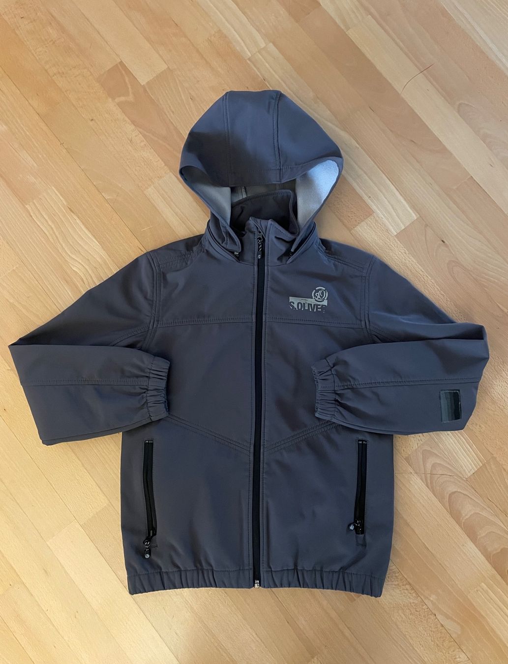 S.Oliver Giacche: s.Oliver Softshell-Jacke / Grösse 152 / dunkelgrau / TOP!!! – Usato da Winterthur venduto da LESA1015