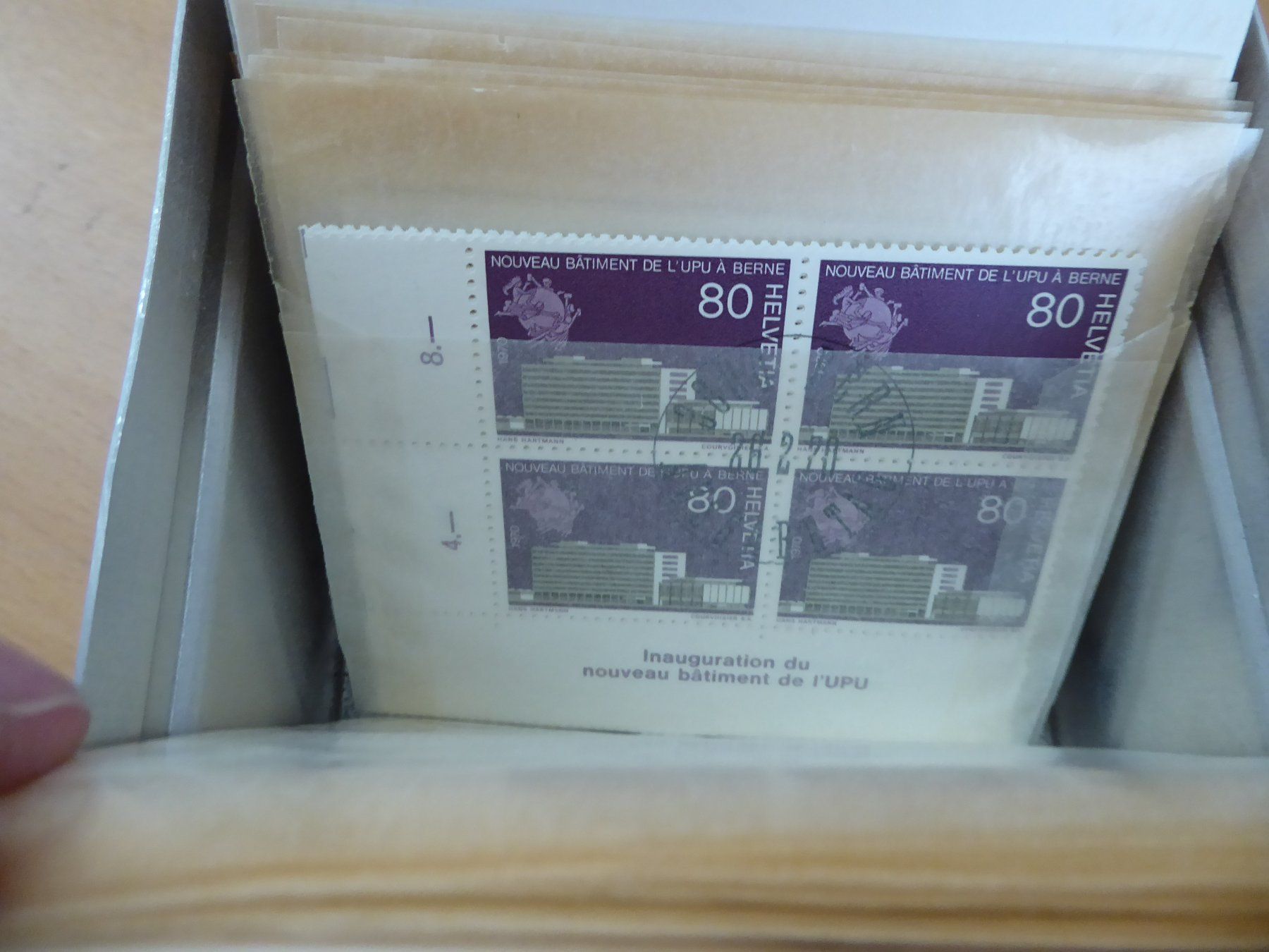 Tutti i francobolli: INTERESSANTER POSTEN BRIEFMARKEN SCHWEIZ – Usato da Rothrist venduto da swisstools 2