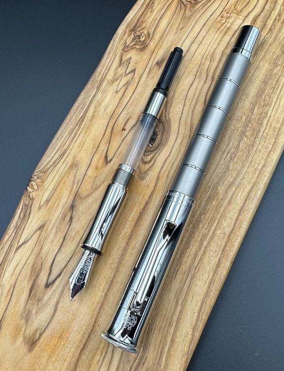 Graf Von Faber-Castell Classic Füllfederhalter – Ebenholz, EF-Feder, 18 Karat Gold, Made In Germany