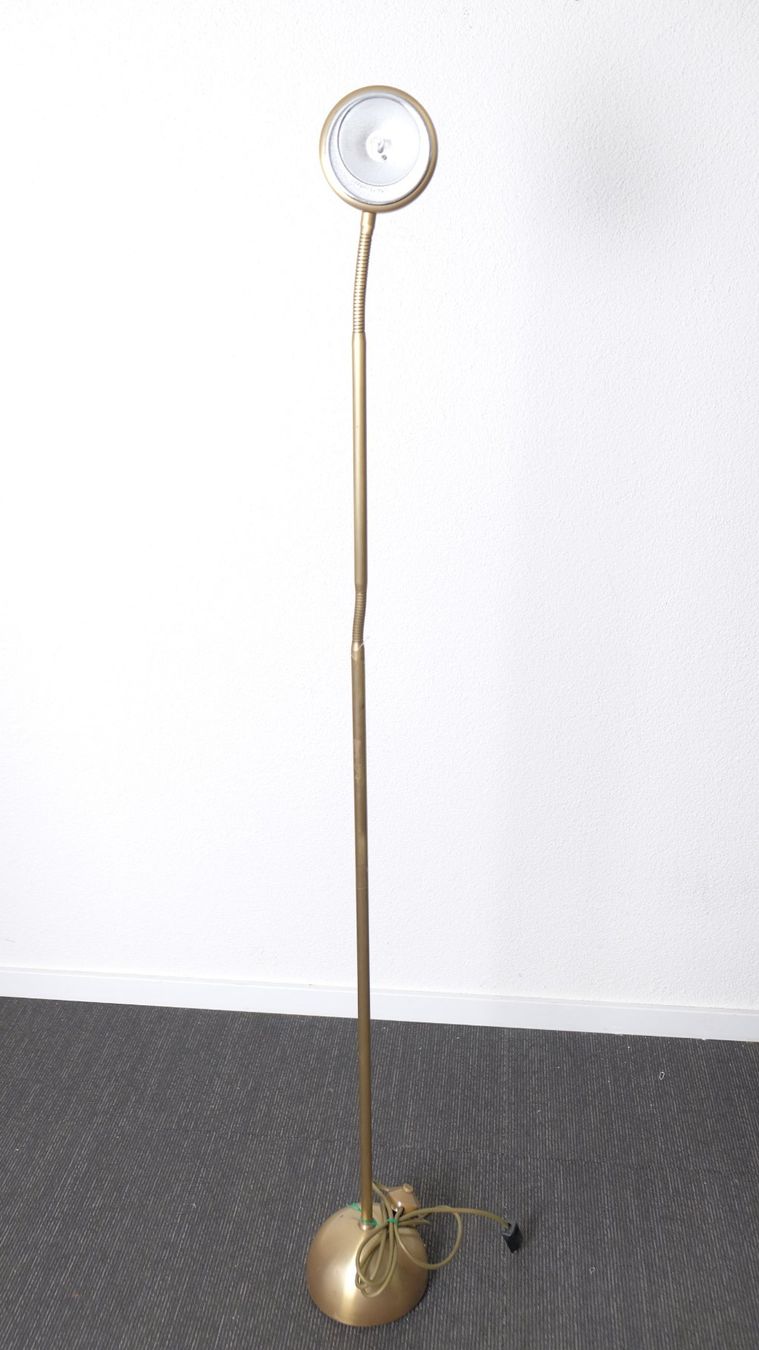 Lampade: Messing-Stehlampe - Vintage |  Leseleuchte - 1970er – Usato da Volketswil venduto da brockipfannenstil 1