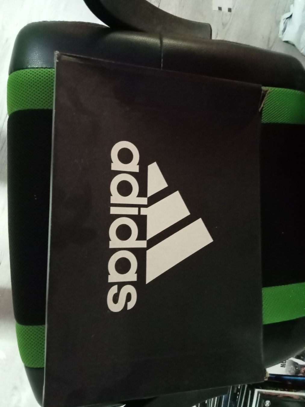 Adidas Scarpe da uomo: Fußballschuhe von Adidas – Nuovo (secondo la descrizione) da Riehen venduto da comic-huesli 1