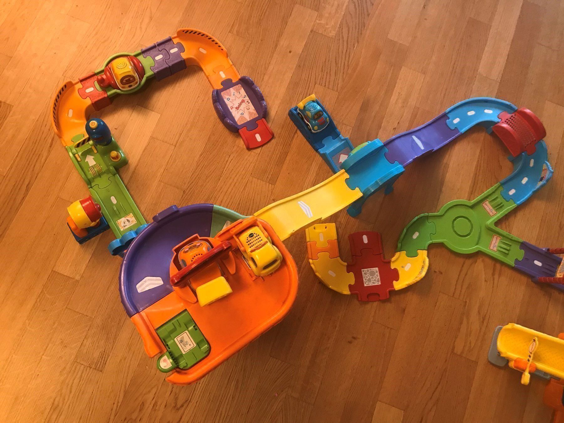 Vtech Giocattoli: Tut tut set – Usato da Duebendorf venduto da Alexandertreyer 5