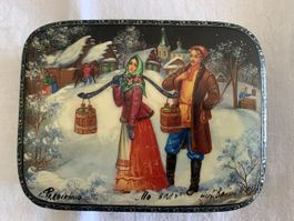Boîte en Laque Russe de Fedoskino – Signée Vasin N.