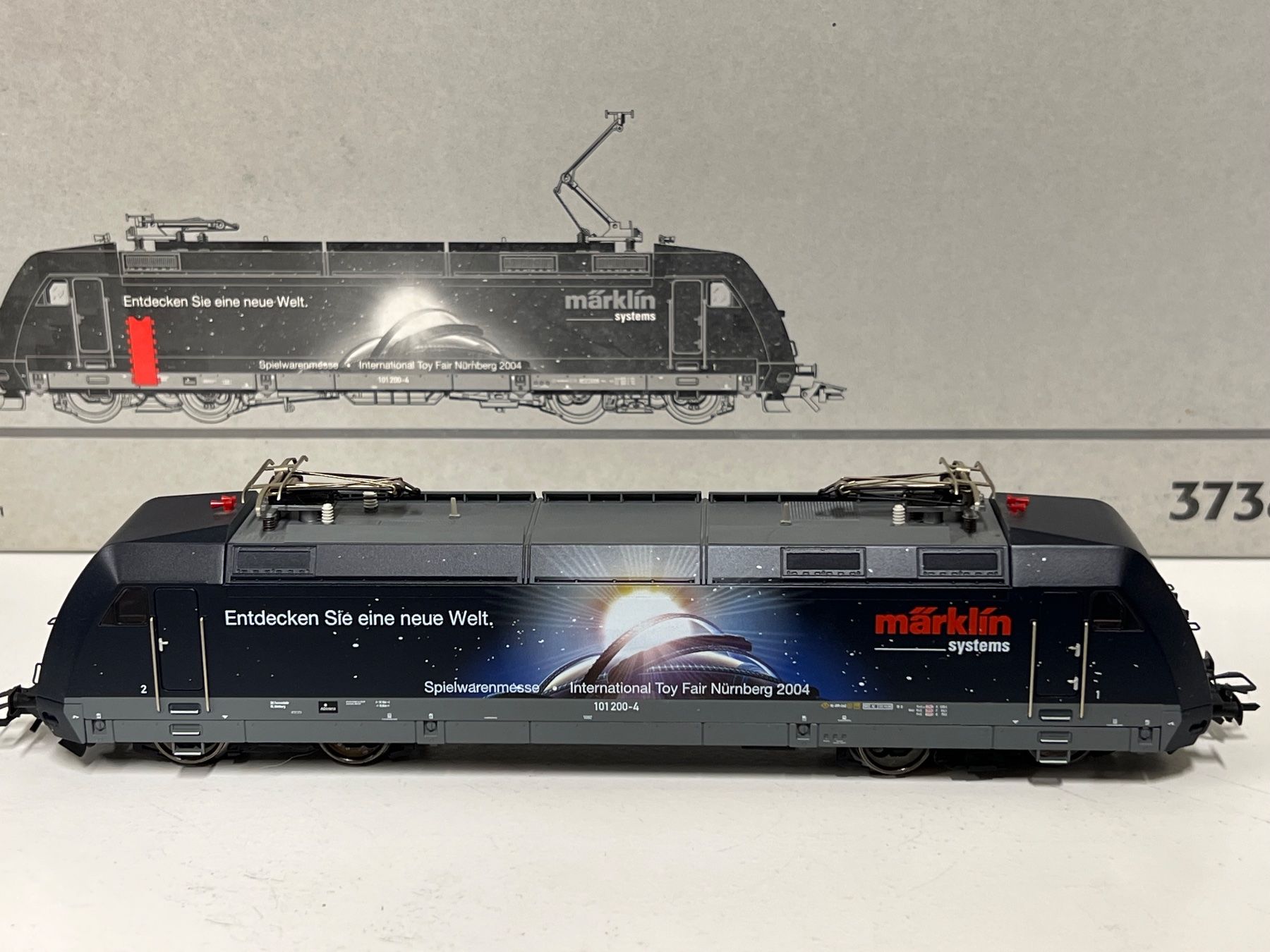 Märklin Trains électriques: Märklin 37386 BR 101 Digital mit Vitrine – Neuf (Voir description) à Neuenhof par ludovicco 1