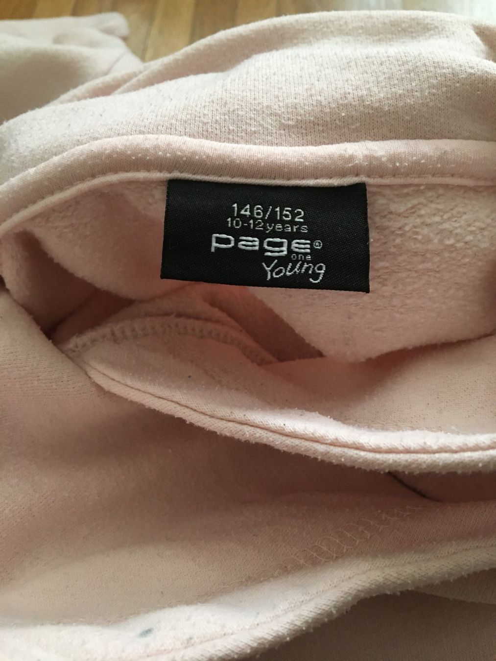 Maglioni & Felpe: Pullover "BE HAPPY and sparkle!" - Gr. 146/152 – Usato da Basel venduto da Nofretete39 5