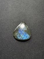 Labradorit, Cabochon, 69.75mm, 35.6 x 40.2mm