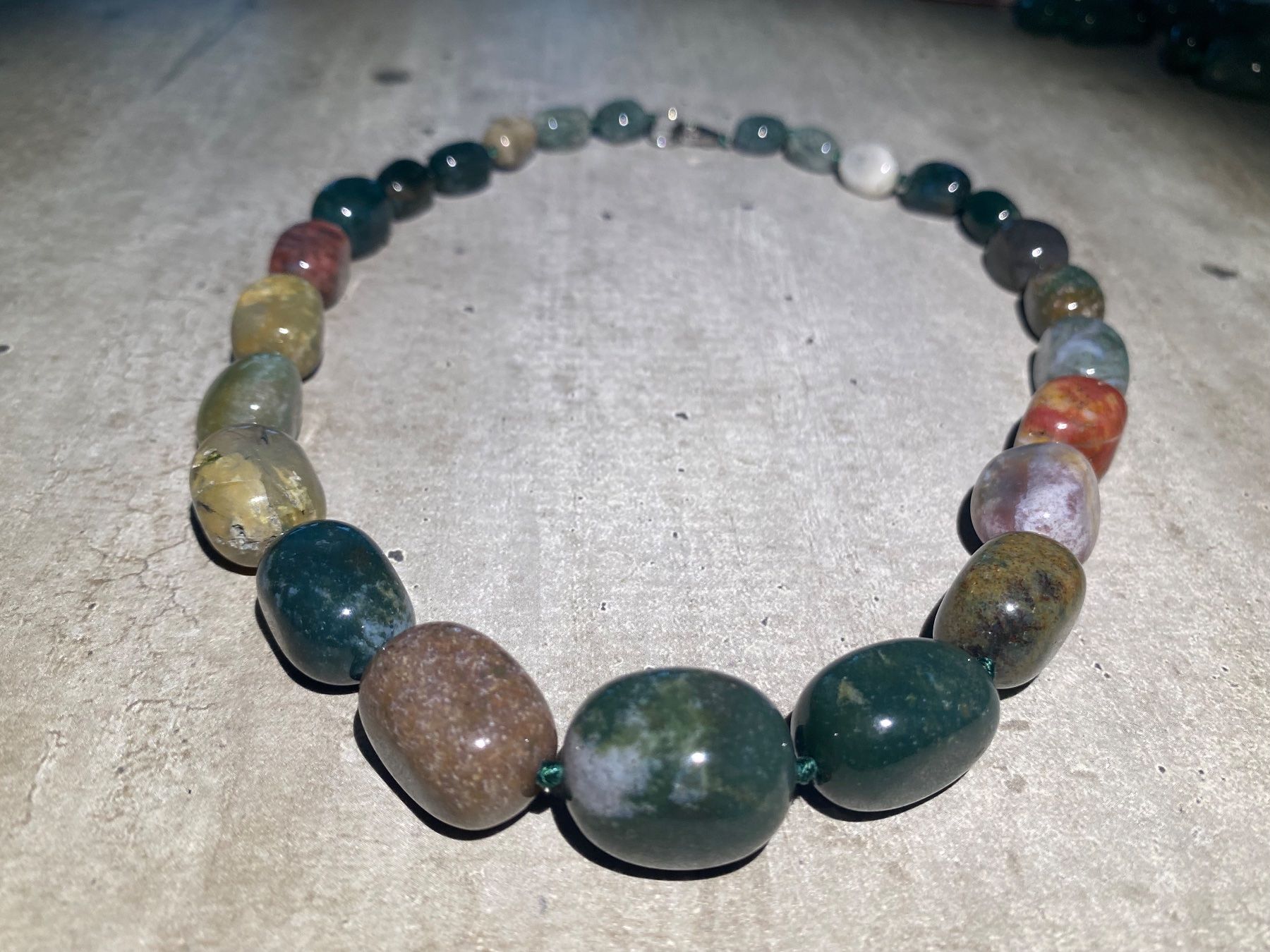 Ketten: Edelstein Halskette - multicolor Jade – Neu und originalverpackt aus Laax GR von krippenfiguren-laax 6