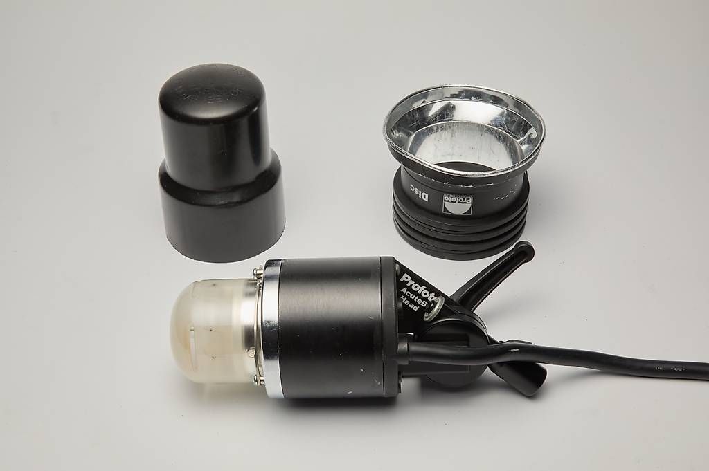 Flash: Profoto AcuteB Head / Blitzkopf inkl. Disc Reflektor  – Usato da Zürich venduto da TSPHOTOGRAPHY8000