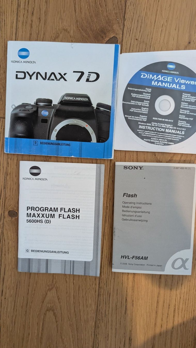 Konica Kamera: Konica Minolta Digitalkamera mit Sony Blitz 📸 – Gebraucht aus Eschenbach LU von Cloclo 4