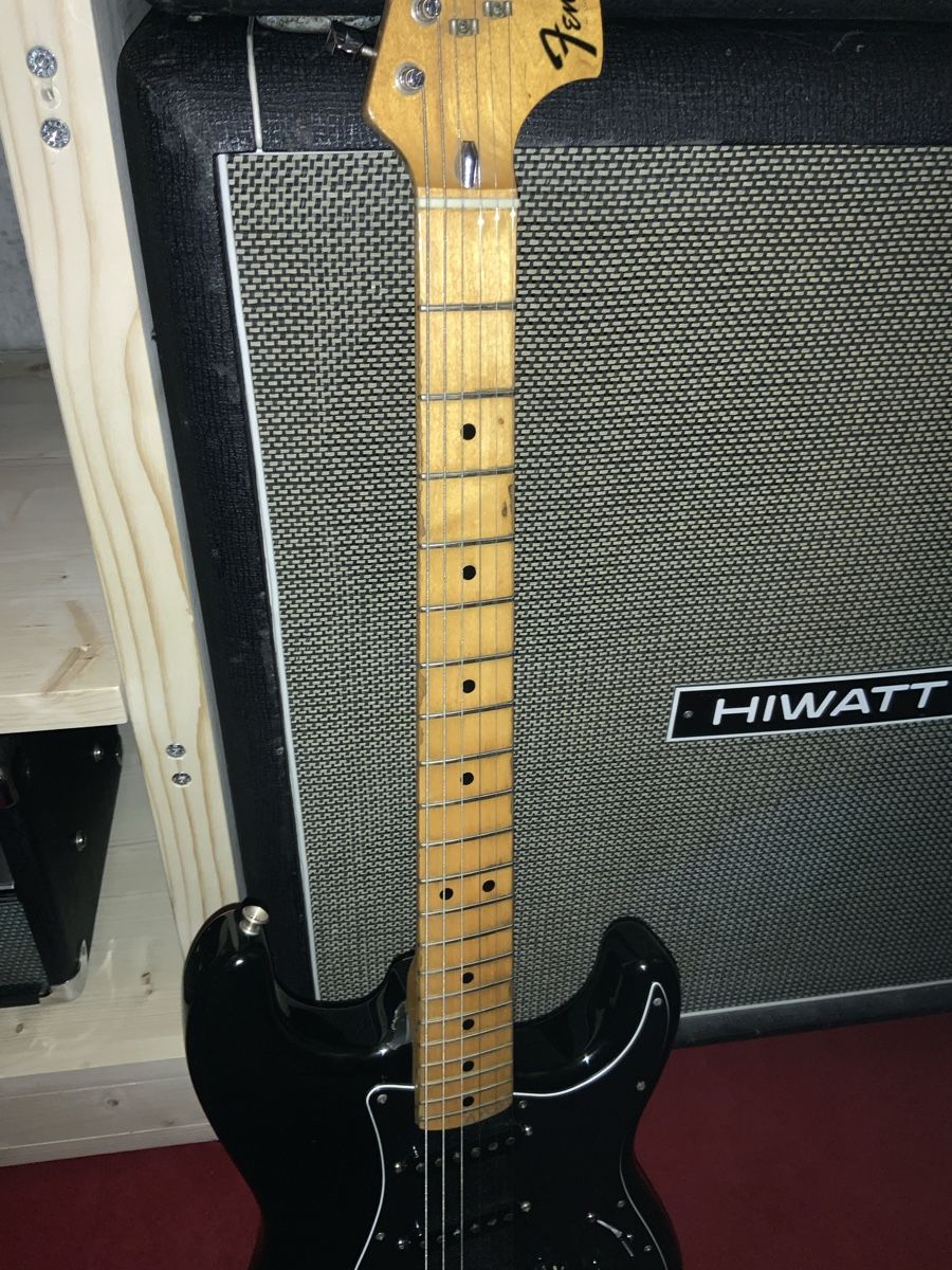 Musikinstrumente: Fender Stratocaster 1974 – Gebraucht aus Ballens von _ah_jd7m 4
