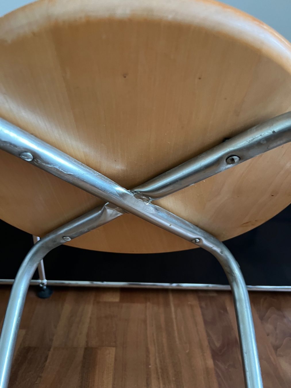 Embru Hocker: Werkstatt Hocker 1 von 2 Embru??? – Gebraucht aus Jona von Sariksa 6