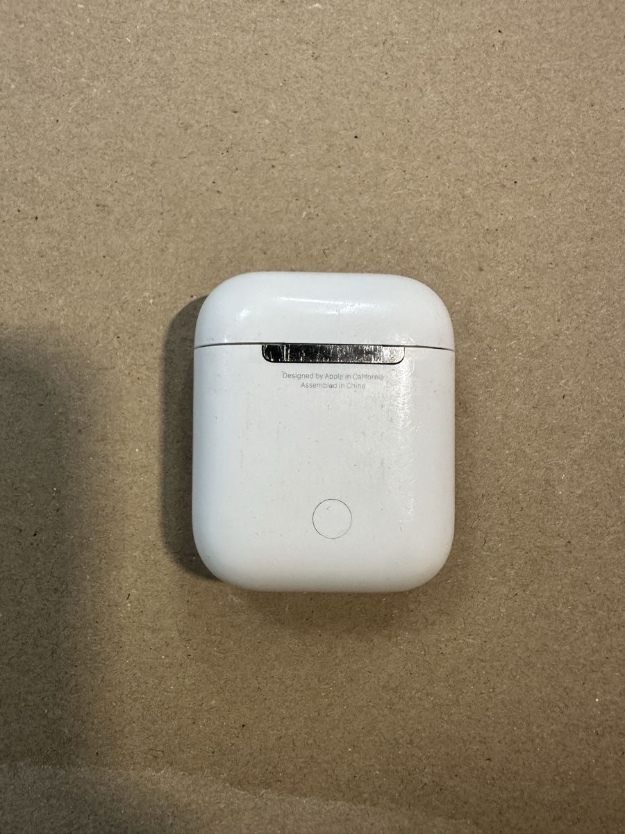 Apple Cuffie: Apple AirPods 2. Generation – Usato da Brütten venduto da Akessl 1