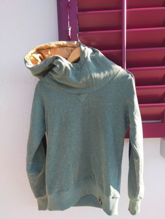 Cooler Hoodie olive (s)