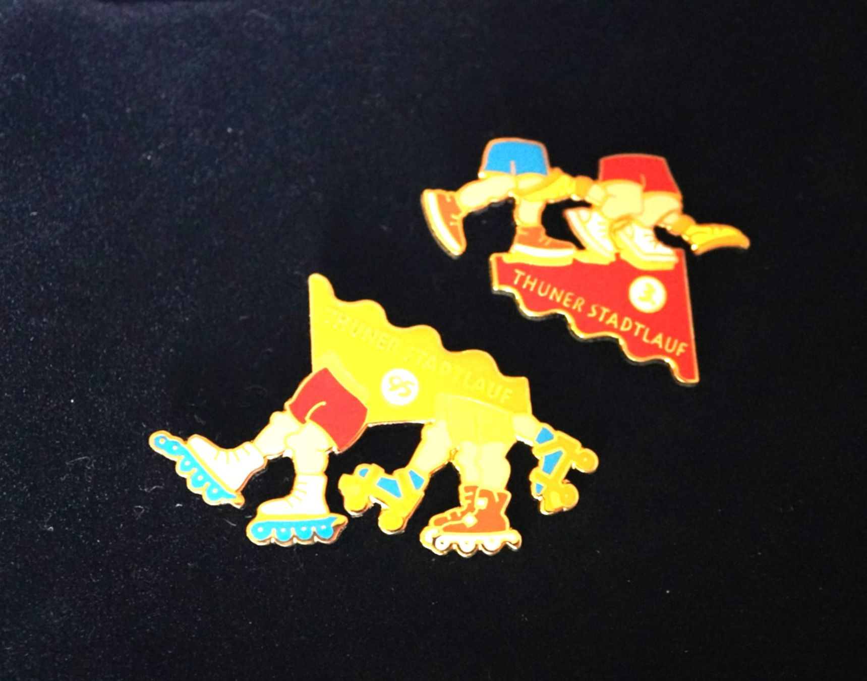 Placchette & Badge: Pin Sammlung Diverse – Usato da Worb venduto da worb01 4