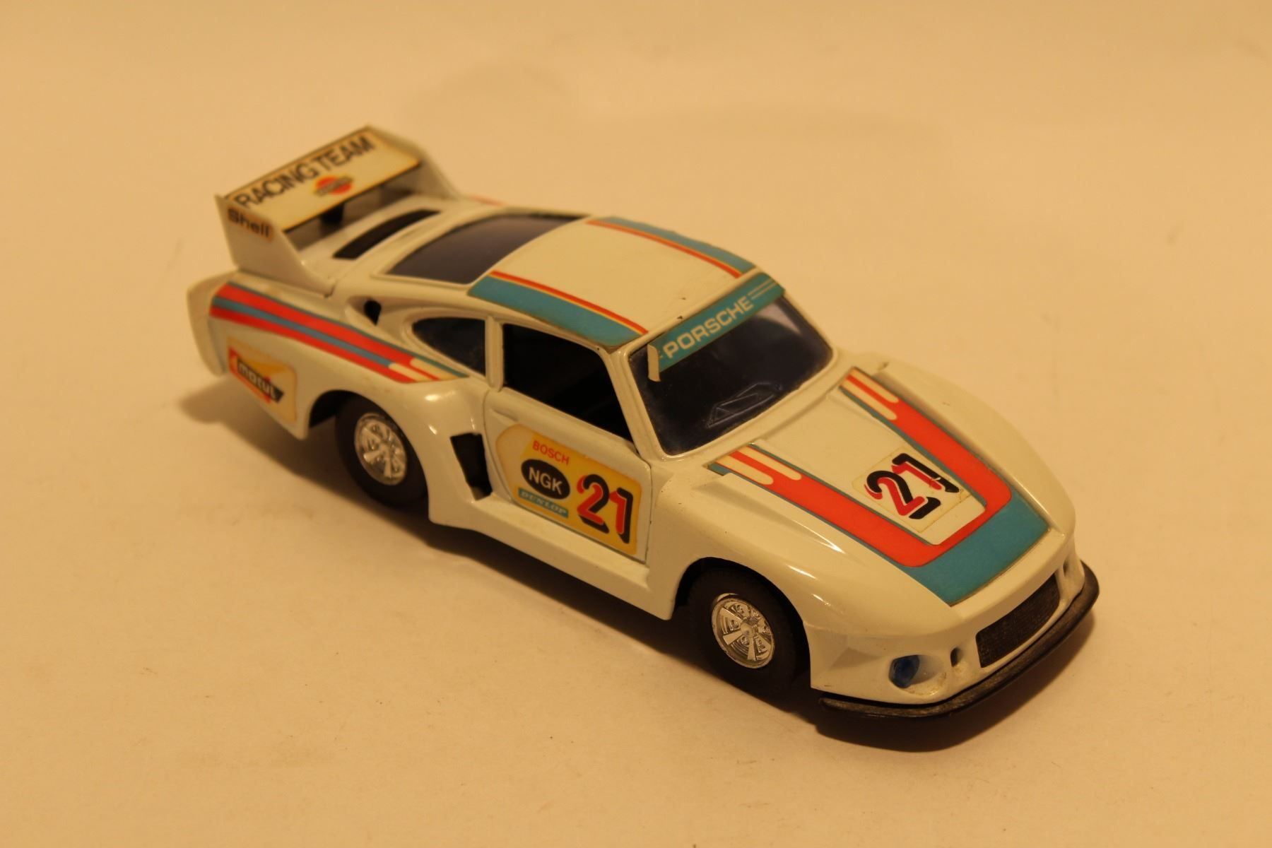 Porsche Modellini d'auto: Porsche 935 Martini Racing Team, 1 : 24 – Usato da Fehraltorf venduto da haefens 1