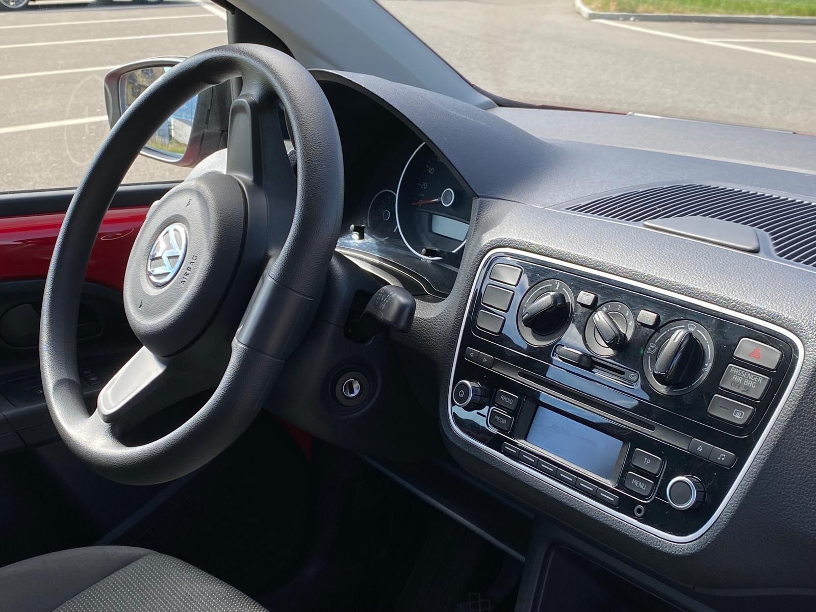 Autos: VW UP! – Gebraucht aus Langnau am Albis von sla_zzf8 3