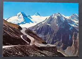 Nufenenpass, Oldtimer Autos, ca. 1970