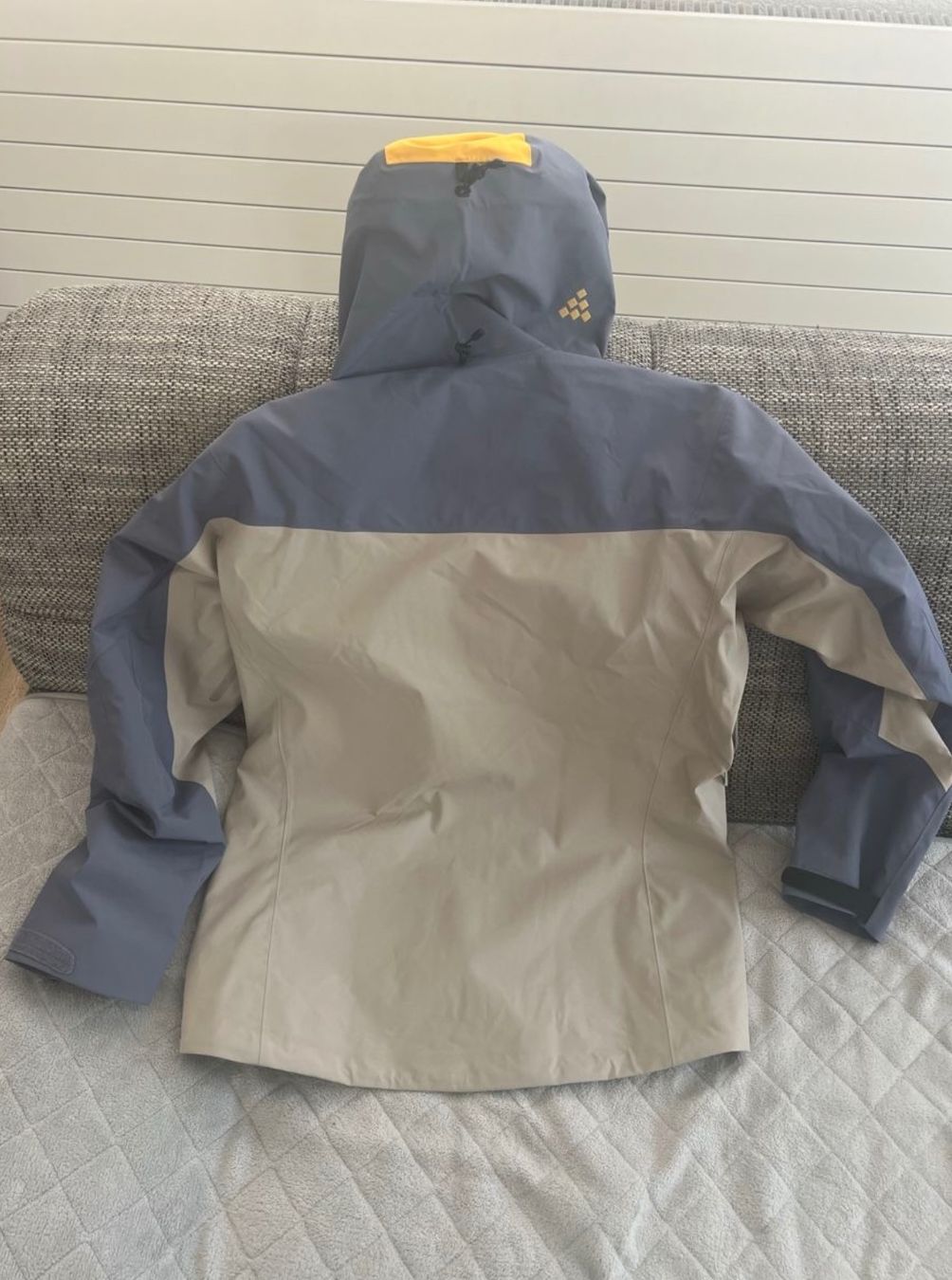 Jacken: Arcteryx Alpha SV – Gebraucht aus Wattwil von IBiDaFurDi 1
