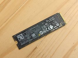 2TB WD Black M.2 NVMe (2280) SSD Fesplatte (Health 100%)