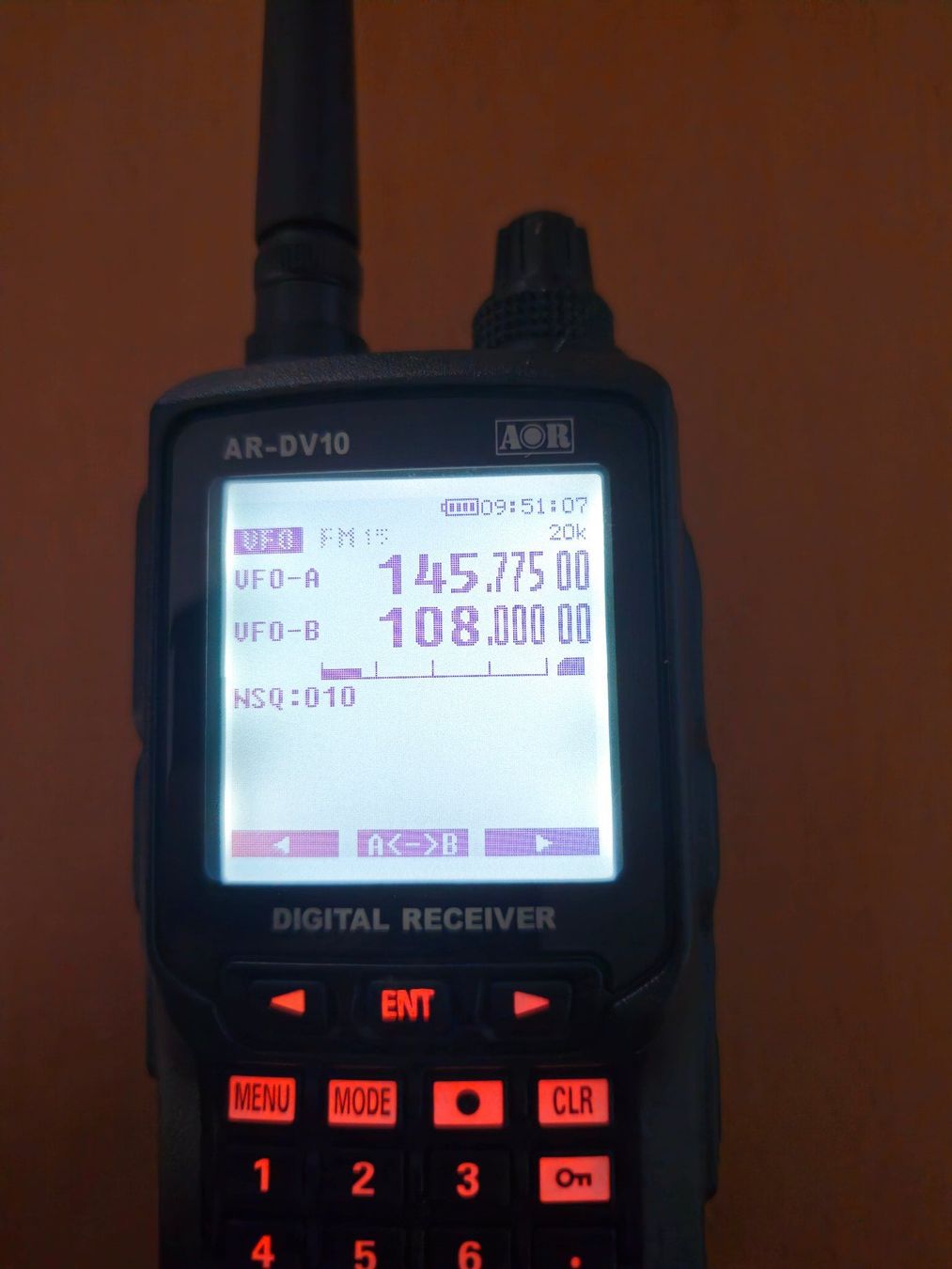 Technique de radiocom: Funkscanner AR-DV10 analog/digital – D'occasion à Bözberg par Cumba 2
