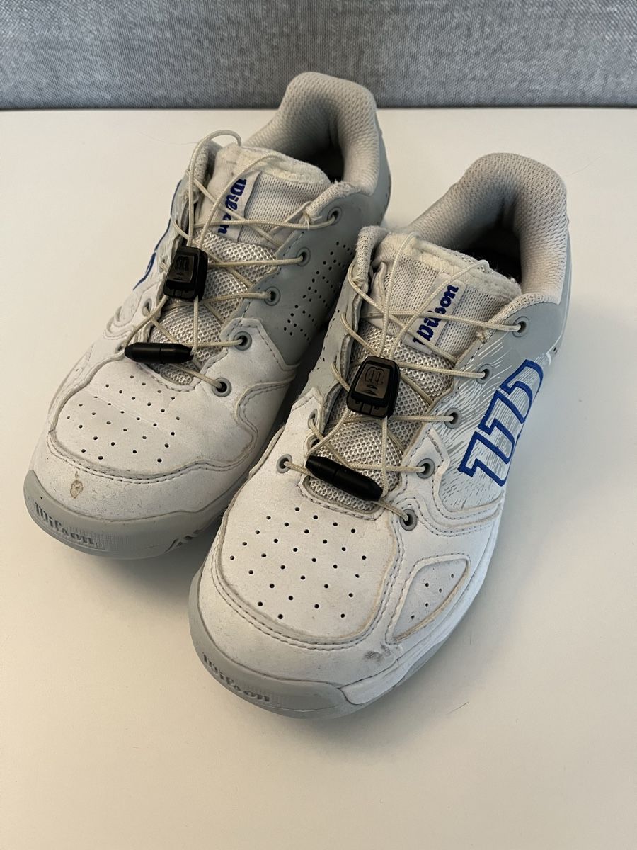 Wilson Scarpe per ragazzi: Wilson Hallenschuhe Gr. 35 – Usato da Worben venduto da Jimmymania