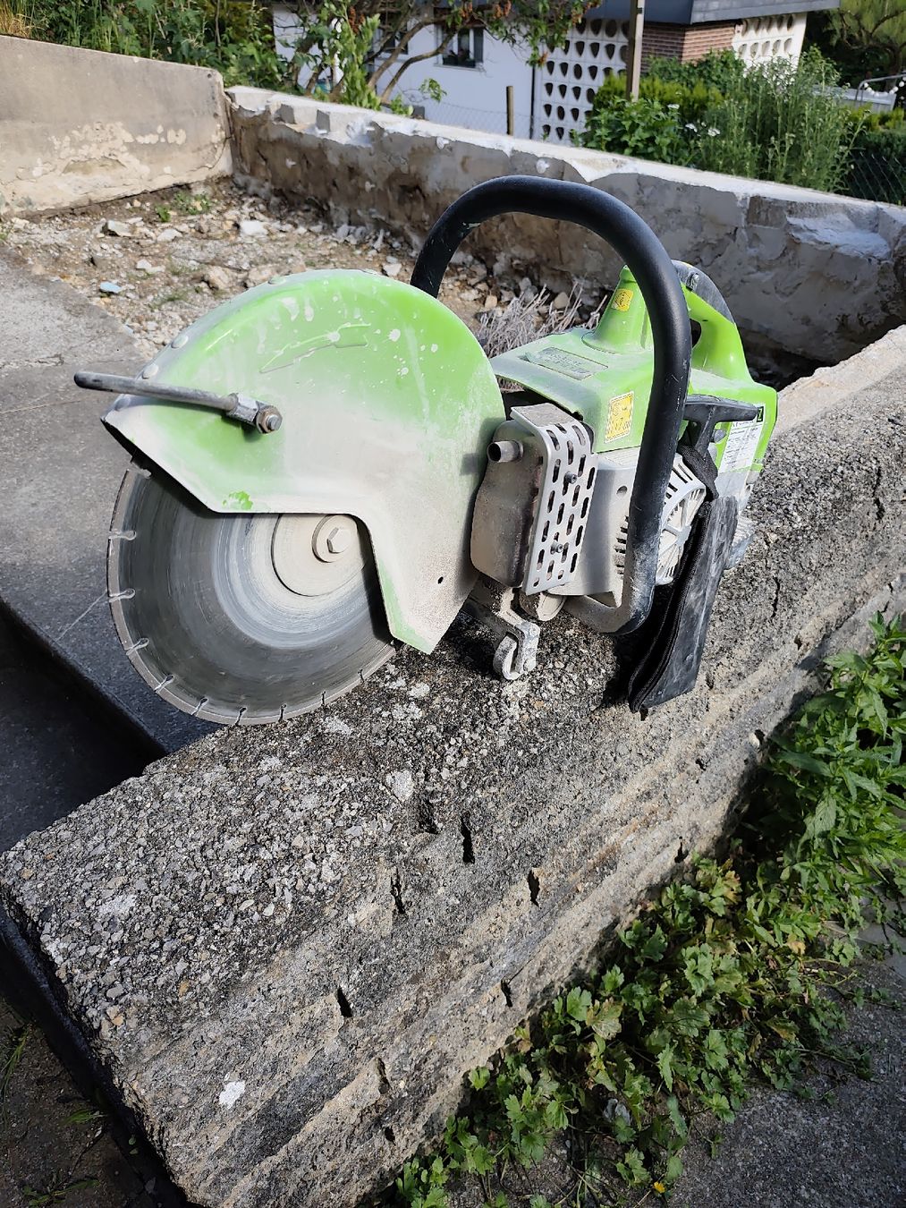 Tutte le macchine: Zipper BTS350 Beton Fräse – Difettoso da Welschenrohr venduto da pava67