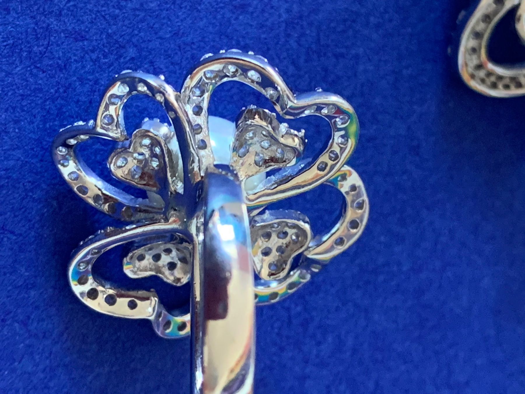 Ciondoli: Blumen-Herzanhänger Silber Perle – Usato da Dittingen venduto da Bellevista 3